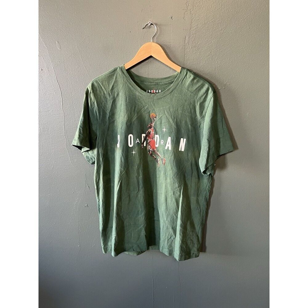 Jordan Brand Mens Green Short Sleeve Graphic T-shirt Size Large